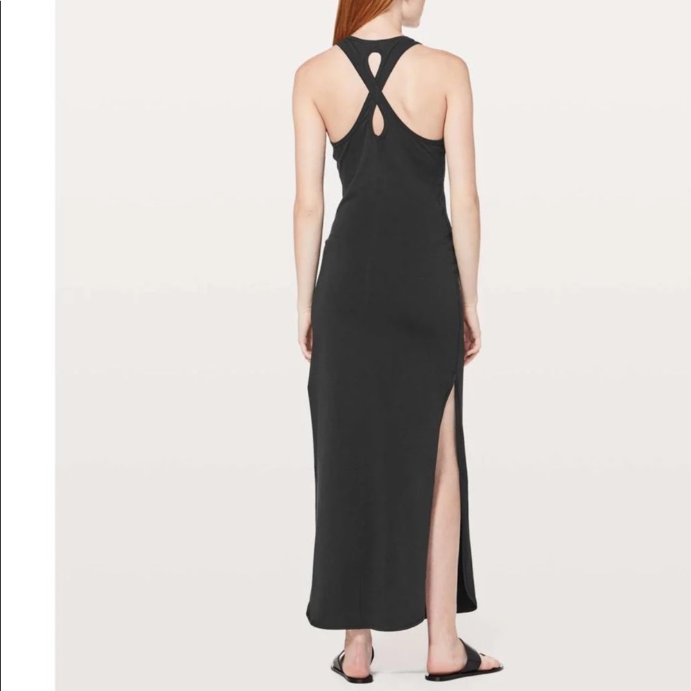 Lululemon restore and revitalize dress, black, size 8